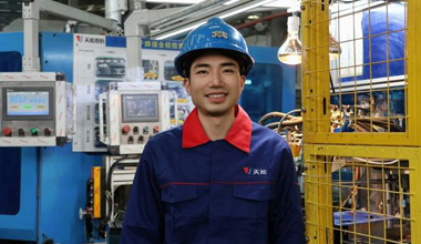 侯斌：从职场新人到新型工匠